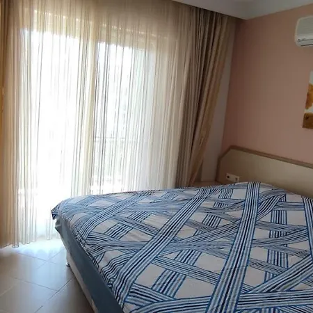 Botanic Garden Apartment *